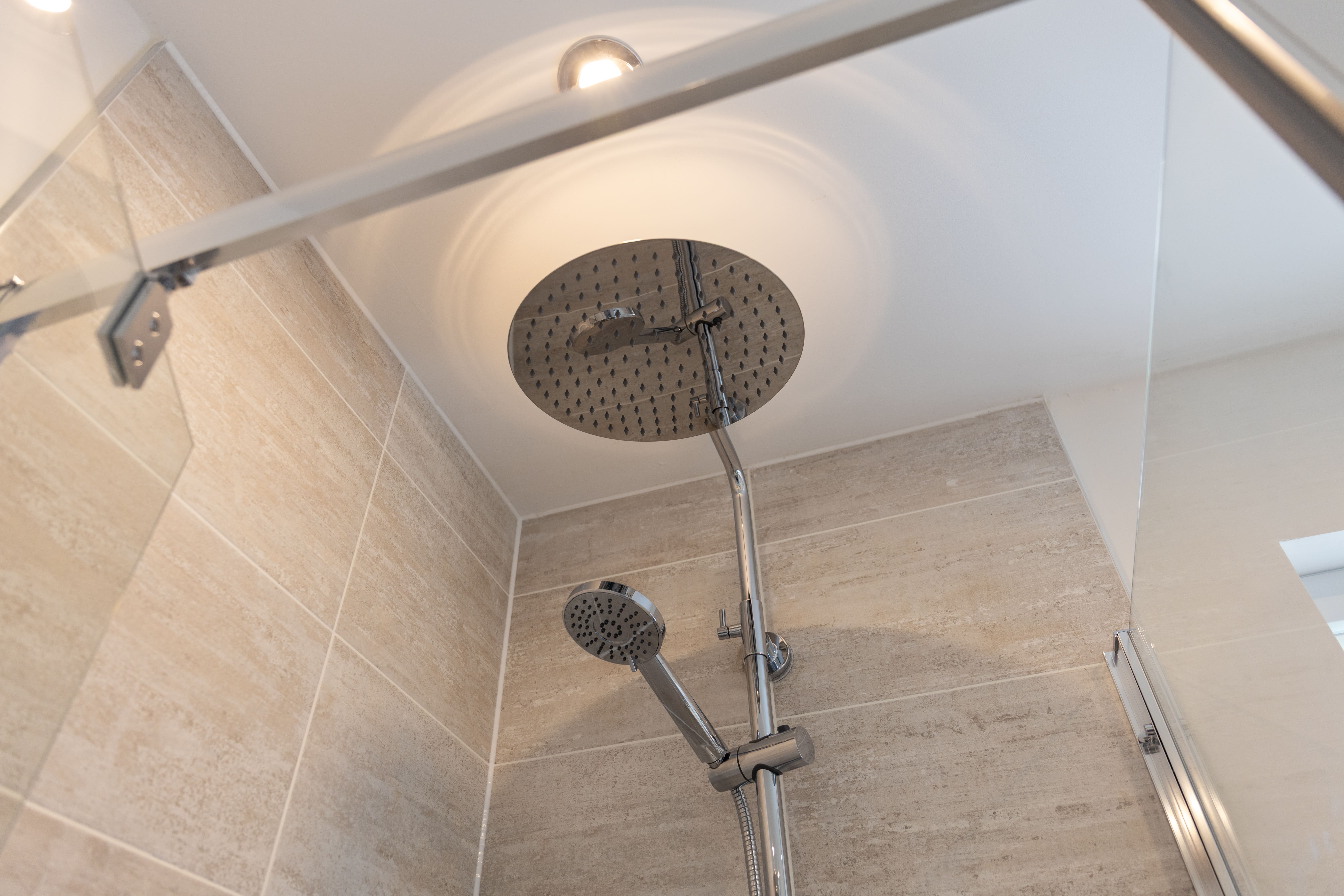 Bathroom gallery image